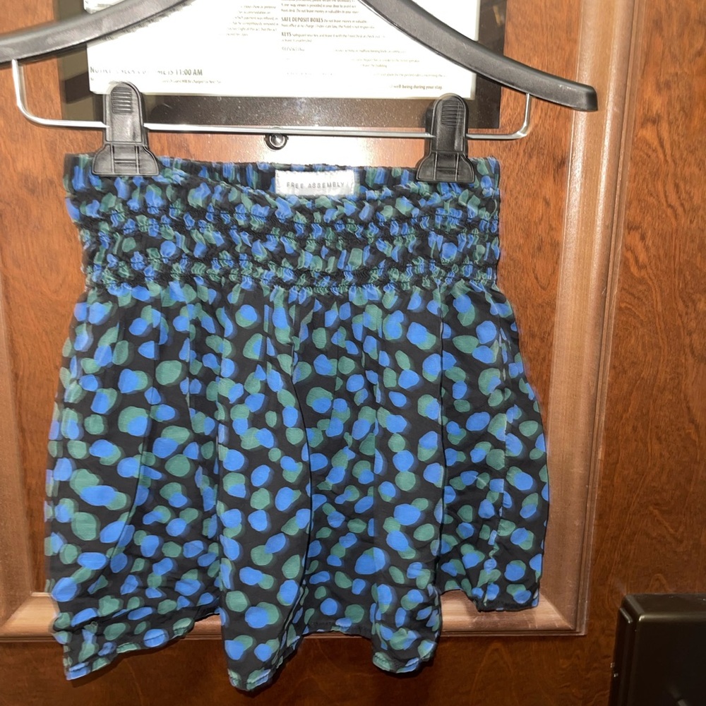 Free Assembly Blue and Green Polka Dot Skirt, Size Small